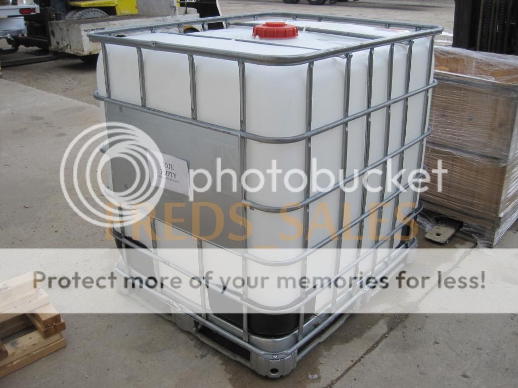 275 gal. IBC TOTE, LIQUID TOTE, WATER TANK, OIL TOTE, FOOD GRADE TOTE